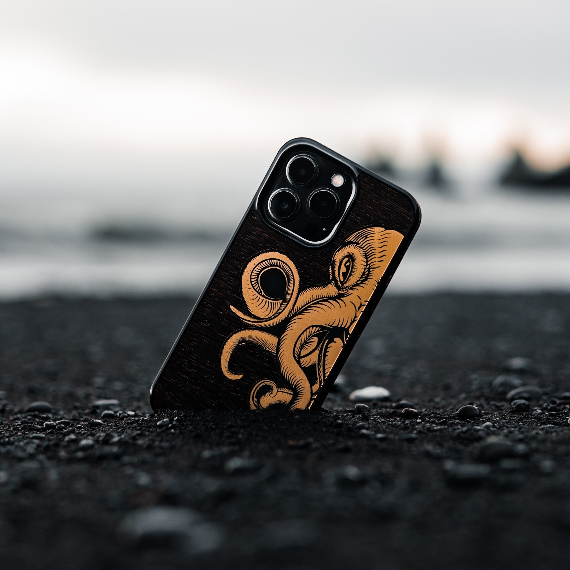 Kraken 2 - Wood & Gold Phone Case