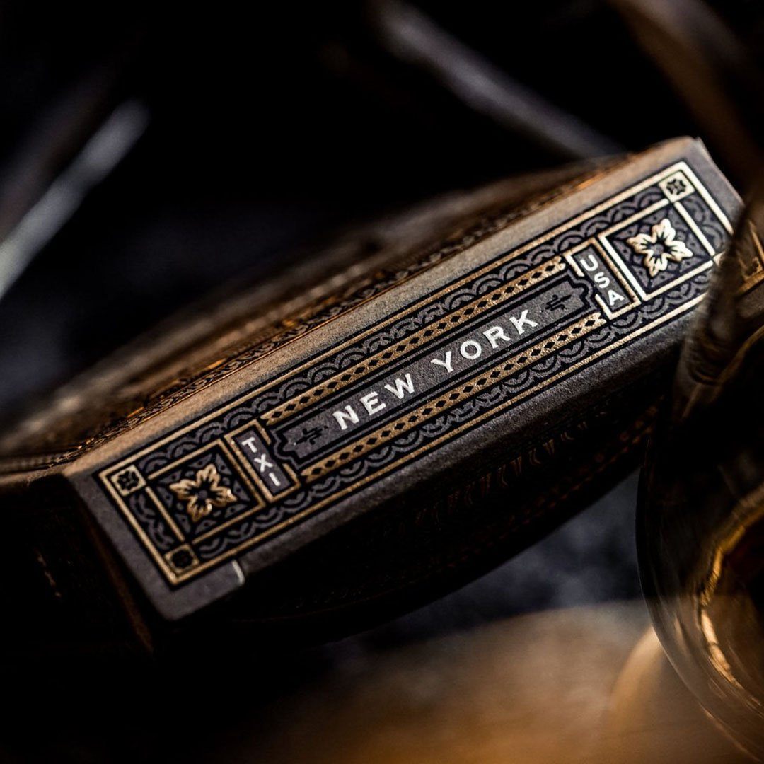 KEYWAY | Theory 11 - Black Hudson Premium Playing Cards Detailed embossed top flap