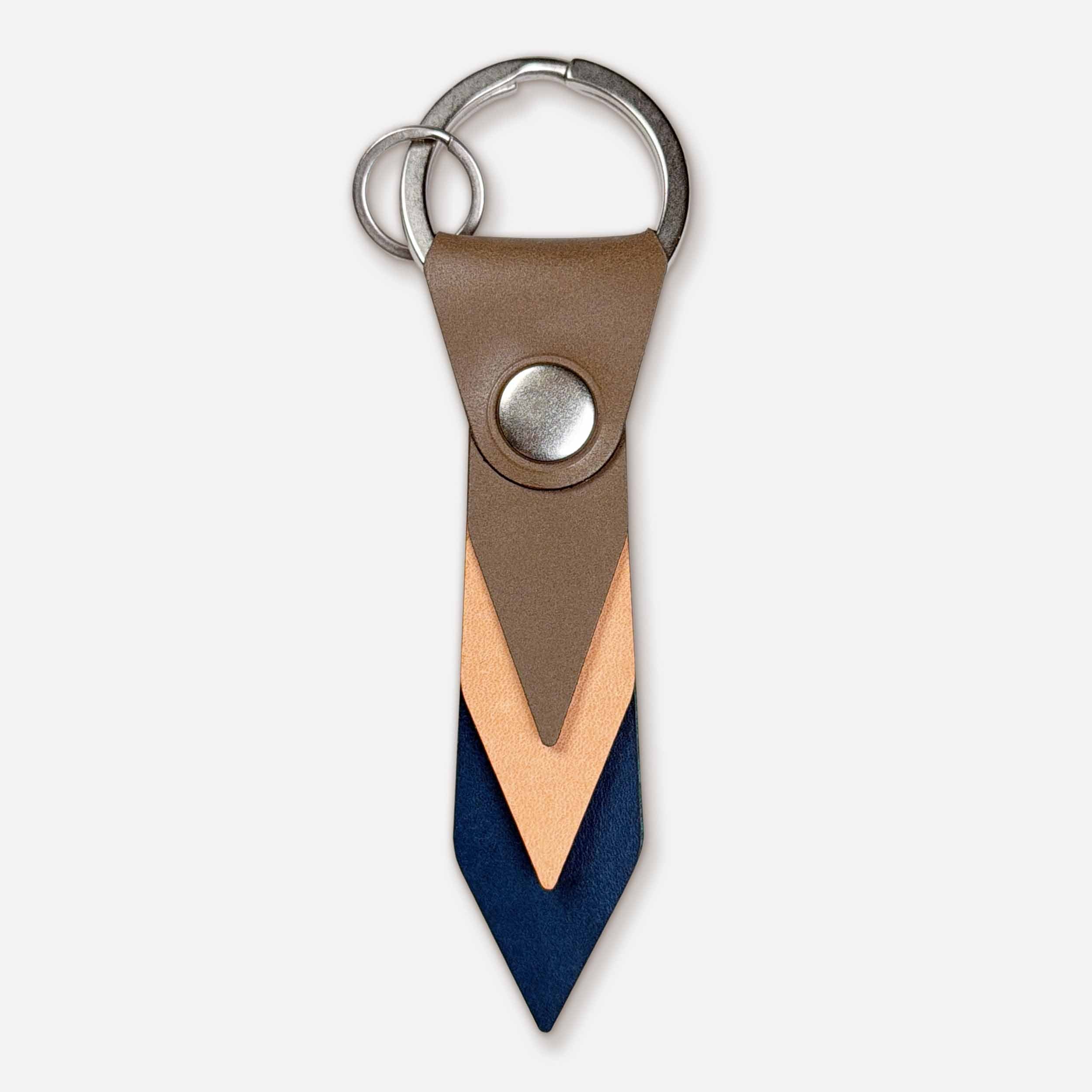 Front view of Keyway Driftwood leather keychain with nickel hardware and stacked coastal chevron design
