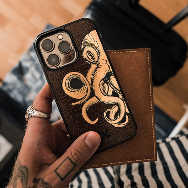 Kraken 2 - Wood & Gold Phone Case