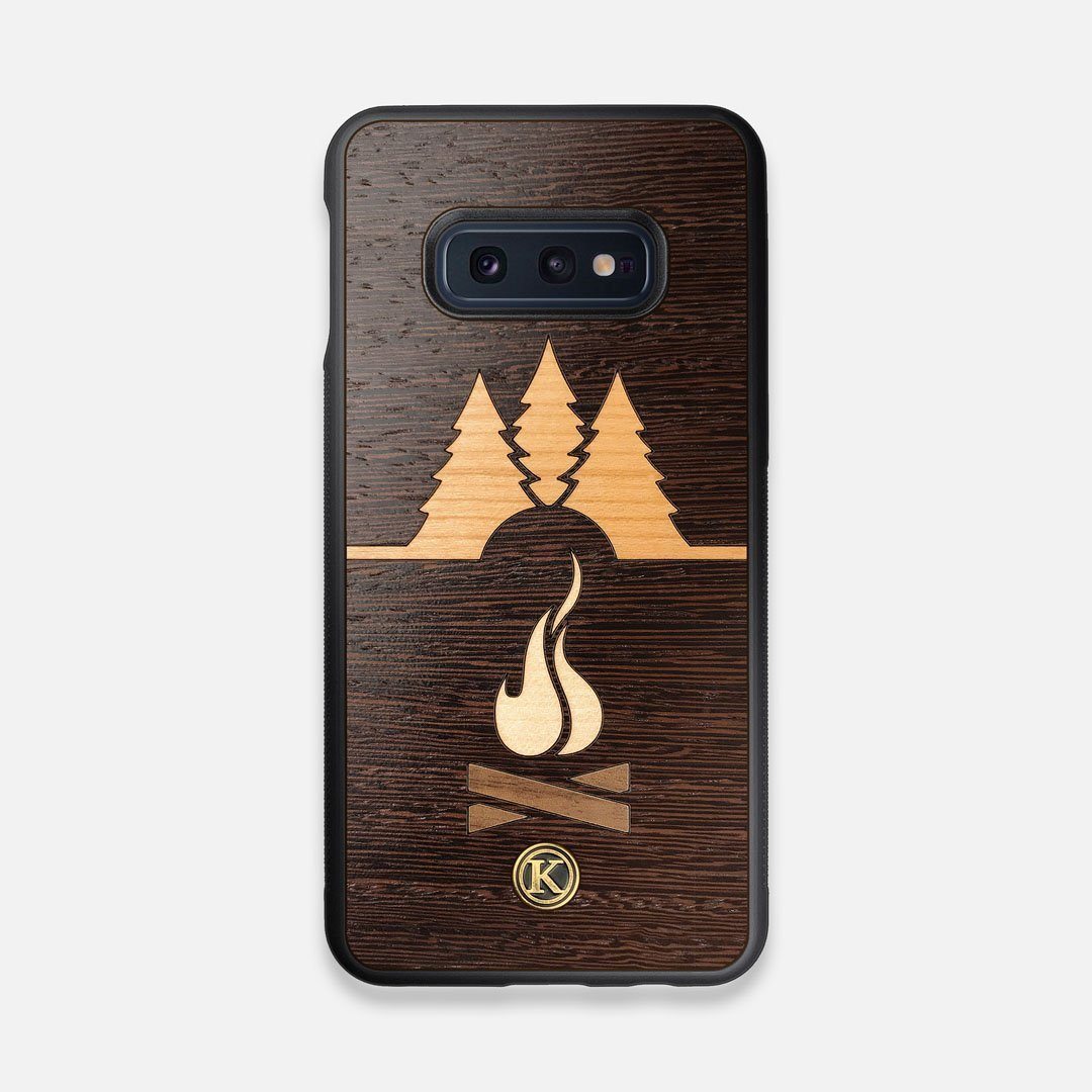Front view of the Nomad Campsite Wood Galaxy S10e Case by Keyway Designs