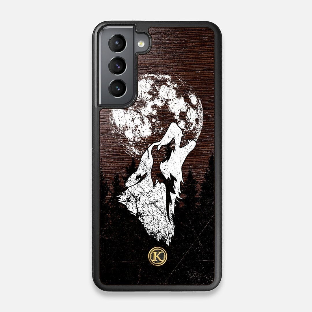 Front view of the high-contrast howling wolf on a full moon printed on a Wenge Wood Galaxy S21 Case by Keyway Designs
