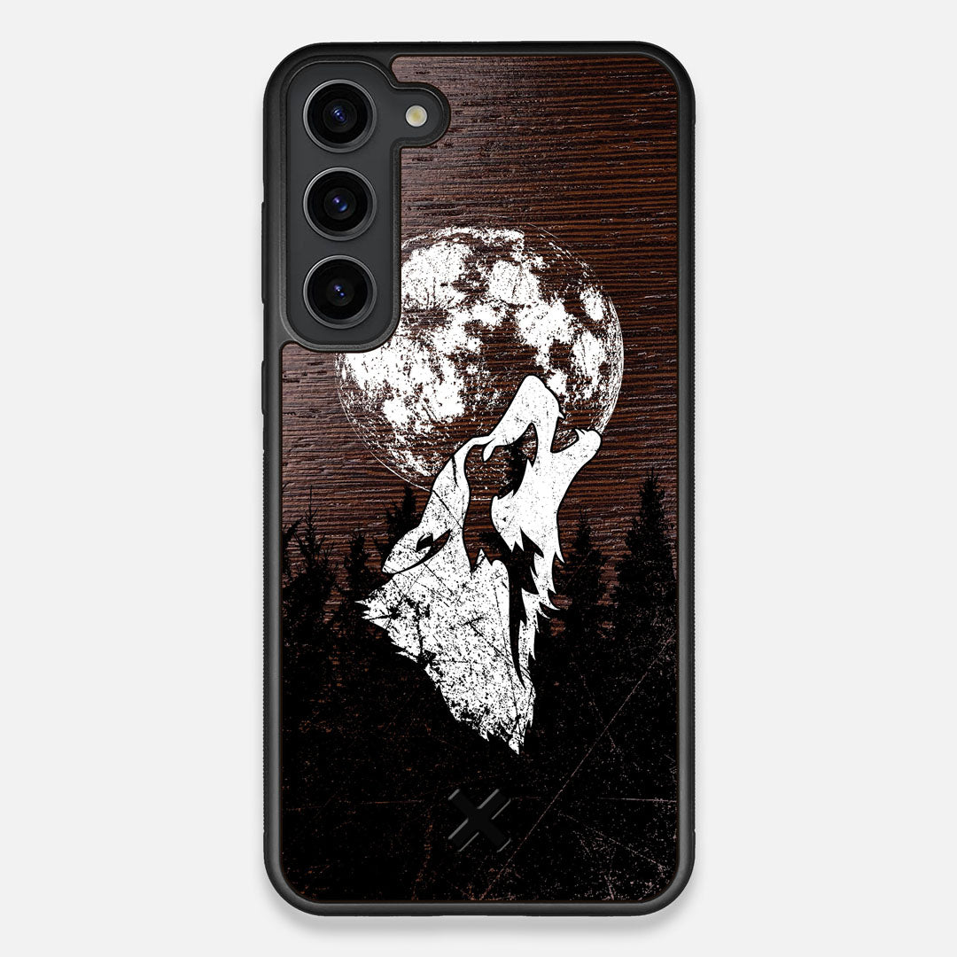 Front view of the high-contrast howling wolf on a full moon printed on a Wenge Wood Galaxy S23 Plus Case by Keyway Designs