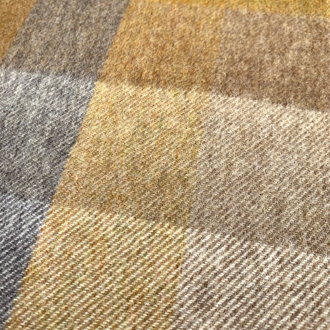 KEYWAY | Merino Camp Blanket in the Gold Colourway Texture Closeup
