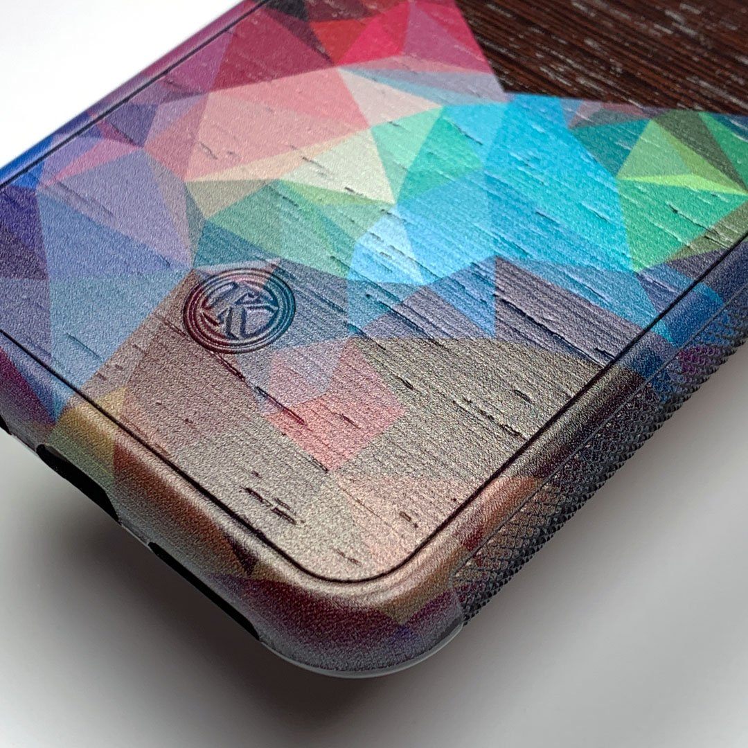 Zoomed in detailed shot of the vibrant Geometric Gradient printed Wenge Wood iPhone 7/8 Case by Keyway Designs